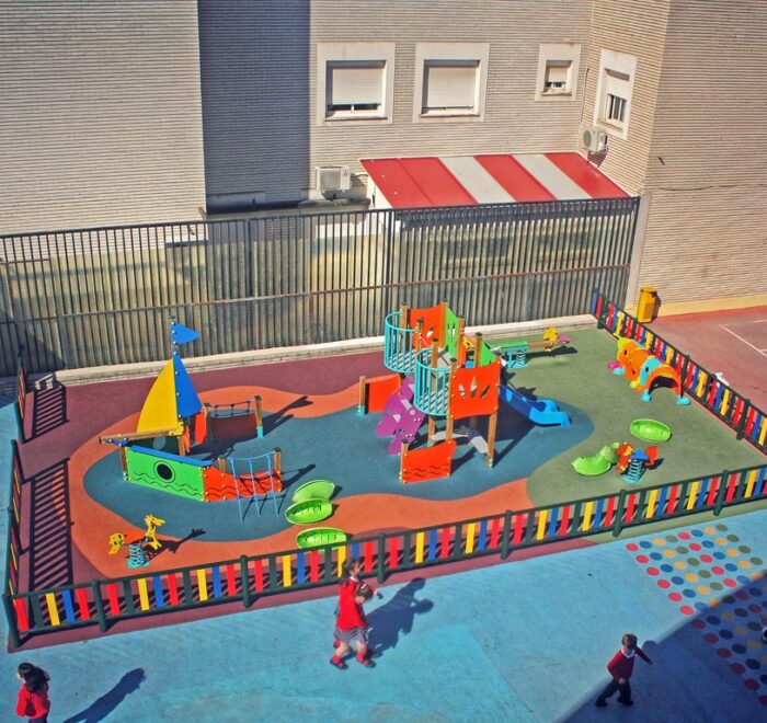 Patio 2 del colegio Fernando de Rojas